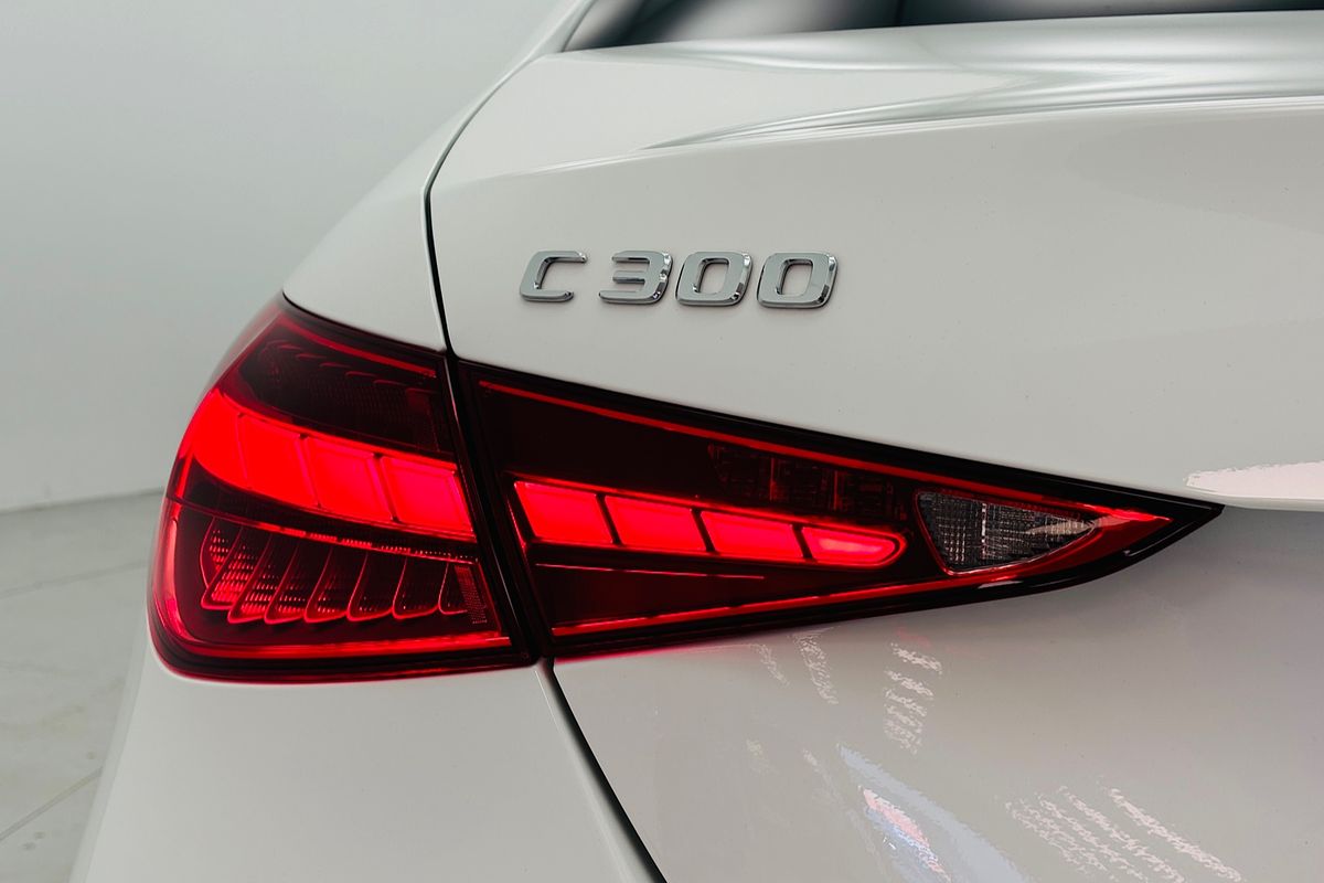 2023 Mercedes-benz C300 MHEV 9 SP AUTOMATIC G-TRONIC 4D SEDAN T4 