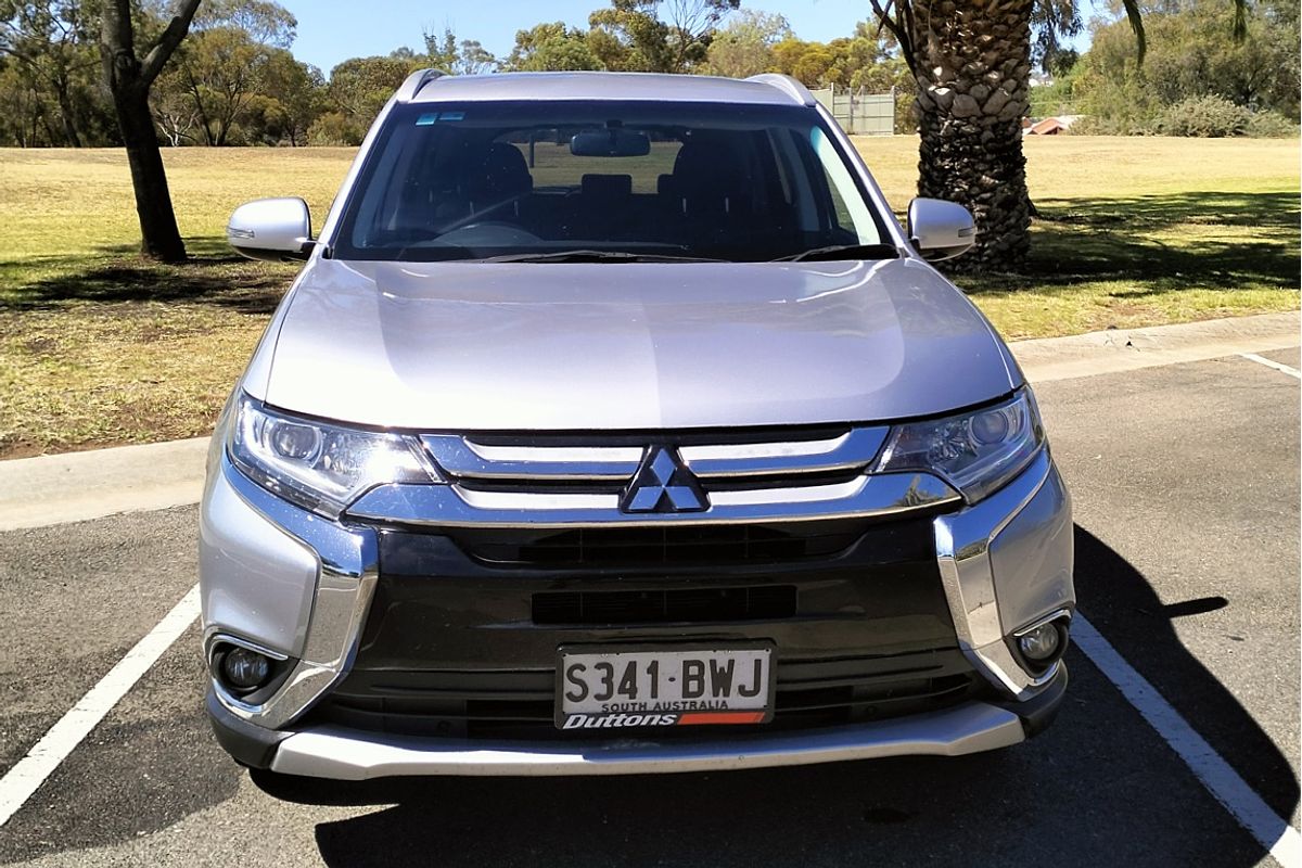 2016 Mitsubishi Outlander LS Safety Pack ZK