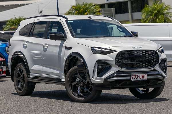 2025 Isuzu MU-X X-TERRAIN