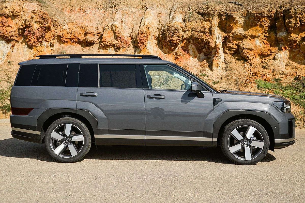 2025 Hyundai Santa Fe Elite MX5.V2