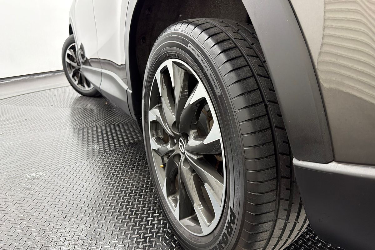 2015 Mazda CX-5 Grand Touring KE Series 2