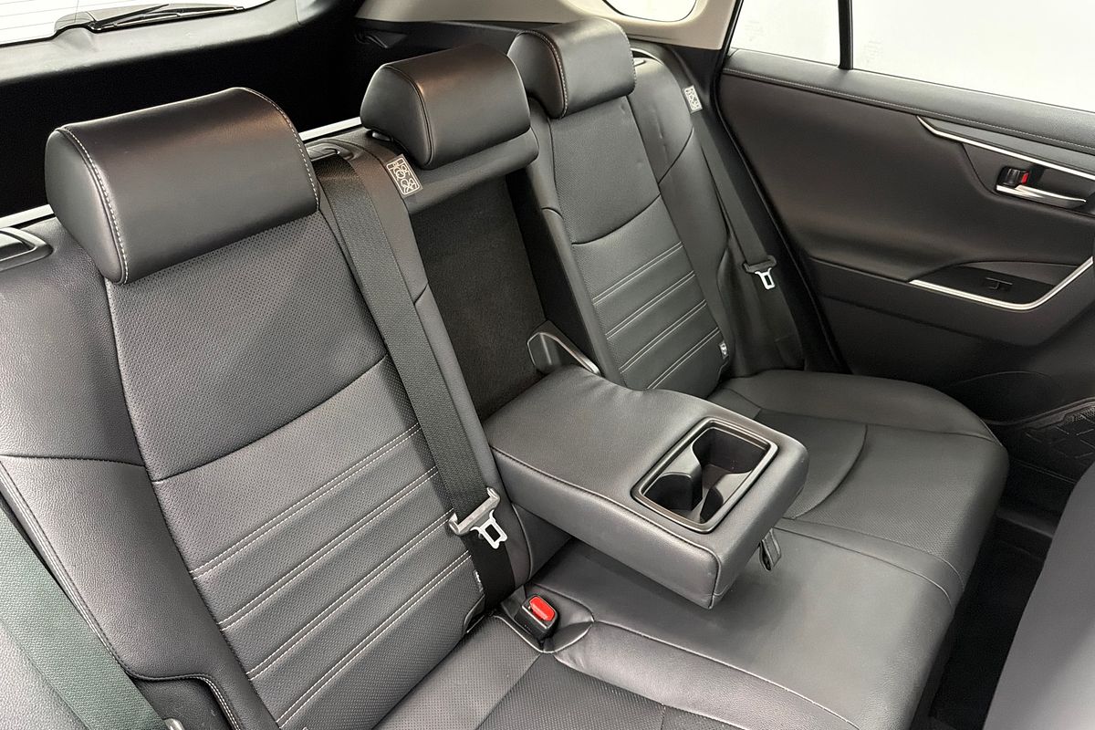 2022 Toyota RAV4 Cruiser AXAH54R