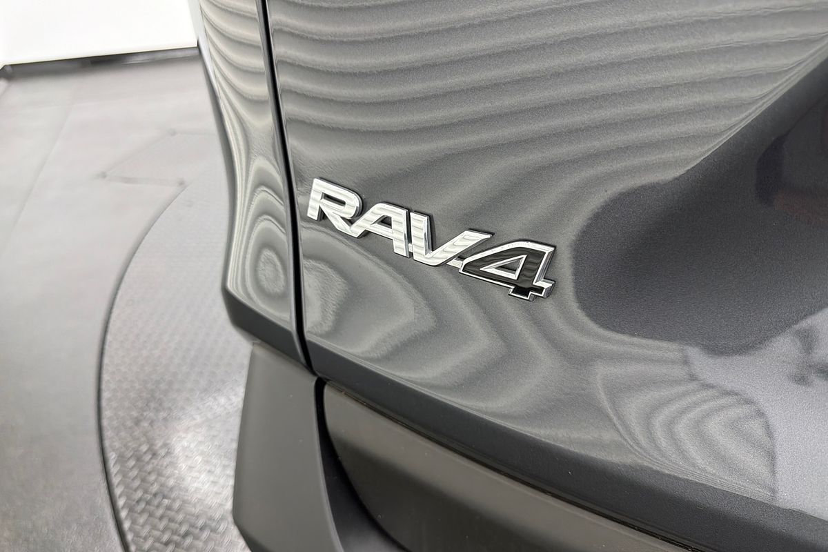 2022 Toyota RAV4 Cruiser AXAH54R