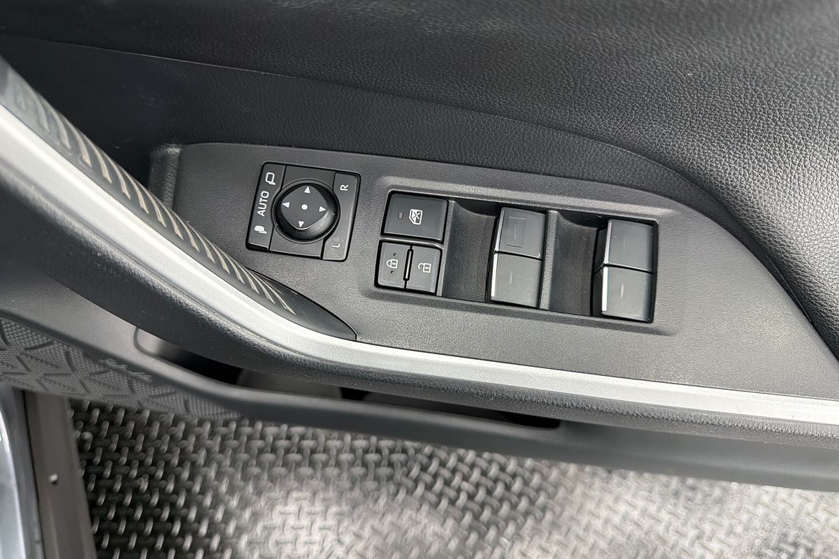 2022 Toyota RAV4 Cruiser AXAH54R