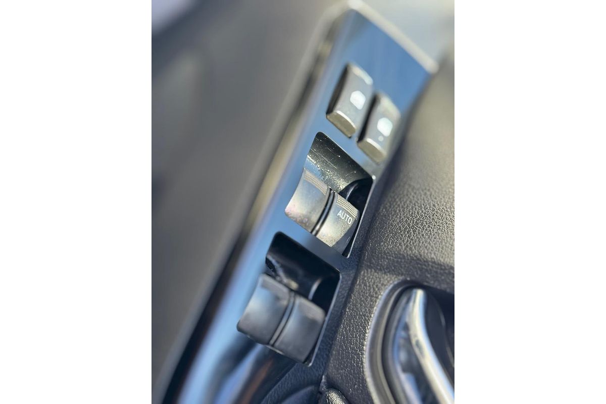 2017 Isuzu MU-X LS-T