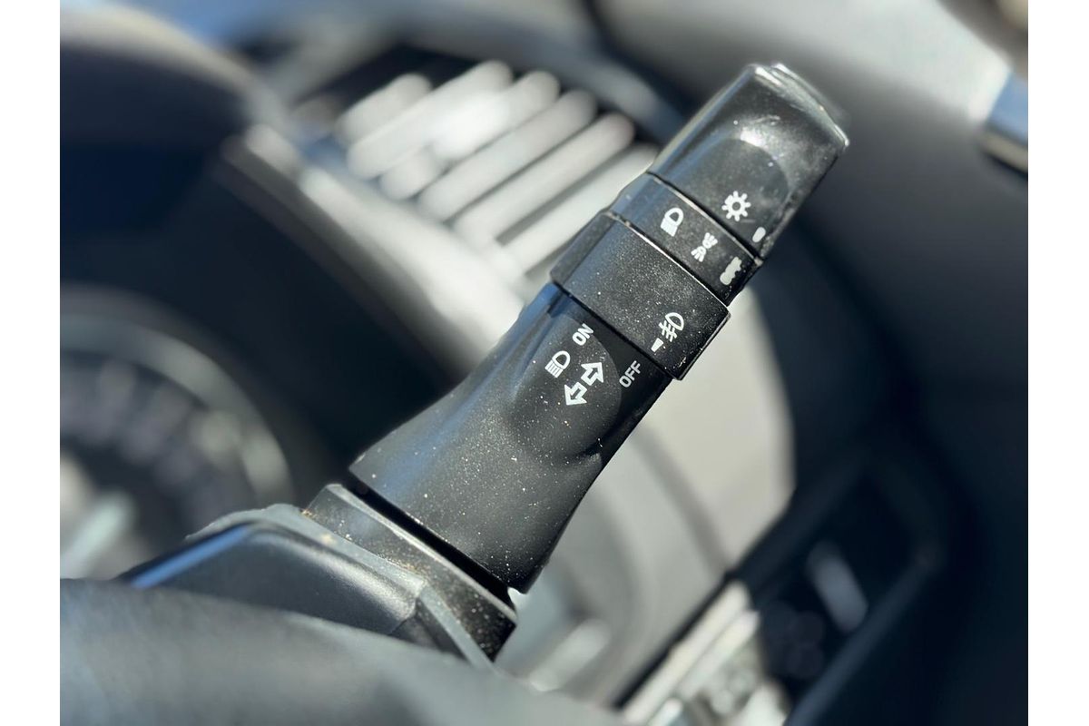 2017 Isuzu MU-X LS-T