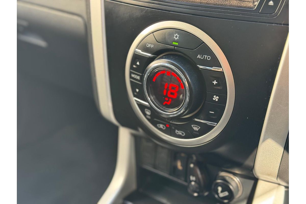 2017 Isuzu MU-X LS-T