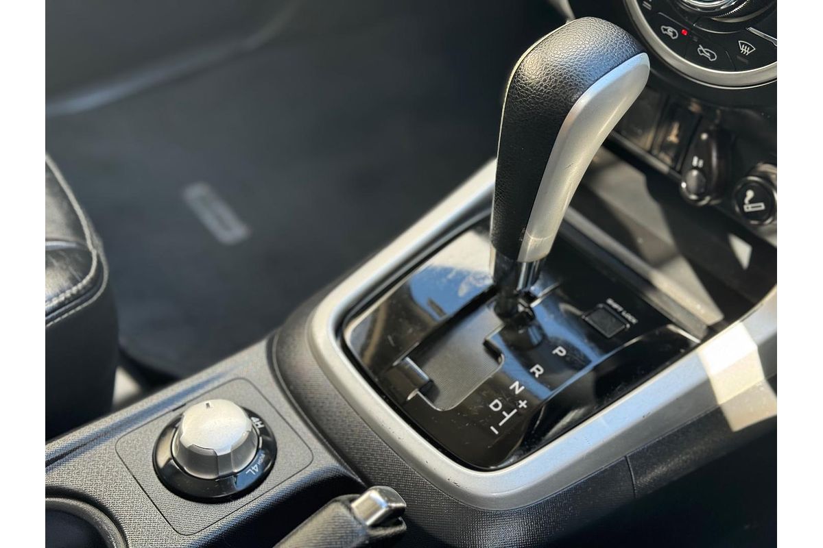 2017 Isuzu MU-X LS-T