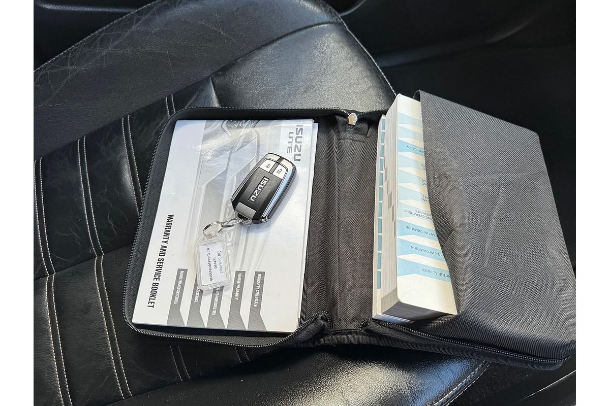 2017 Isuzu MU-X LS-T