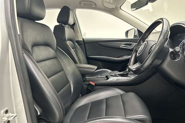 2022 MG HS Vibe SAS23 thumb-12