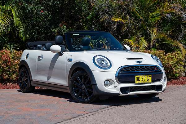 2018 MINI Convertible Cooper S F57