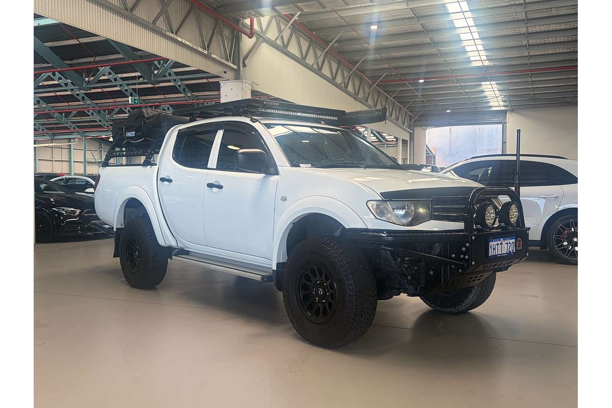 2014 Mitsubishi Triton GLX MN 4X4