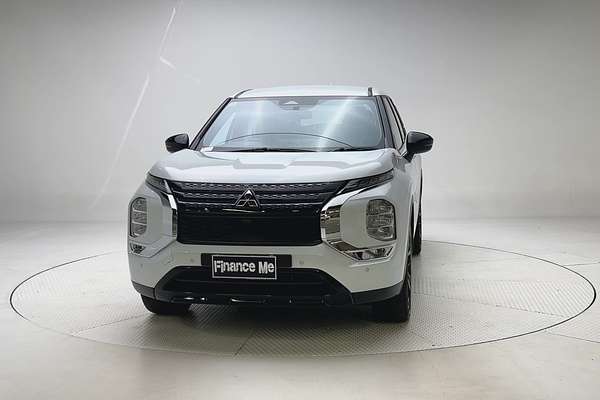 2023 Mitsubishi Outlander LS Black Edition ZM thumb-2