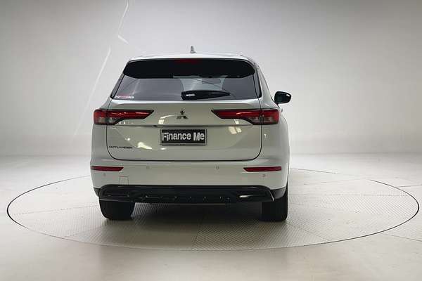 2023 Mitsubishi Outlander LS Black Edition ZM thumb-6