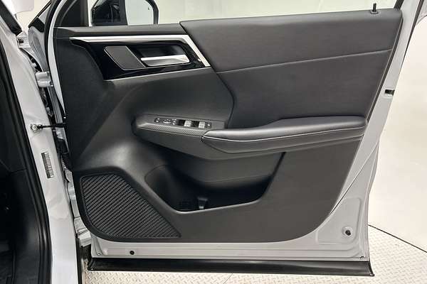 2023 Mitsubishi Outlander LS Black Edition ZM thumb-18