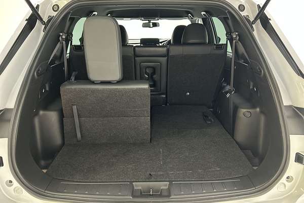 2023 Mitsubishi Outlander LS Black Edition ZM thumb-20