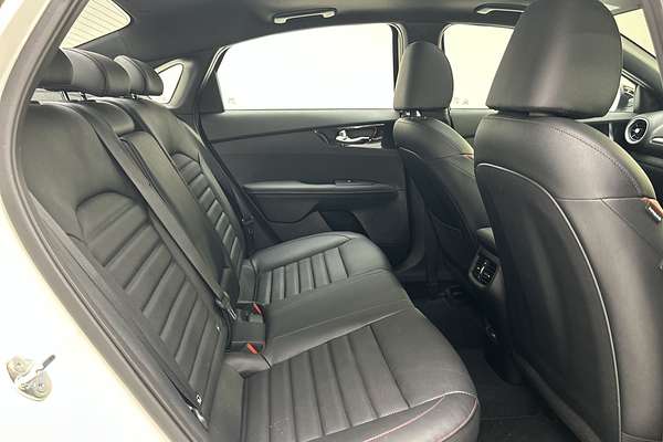 2024 Kia Cerato GT BD thumb-11