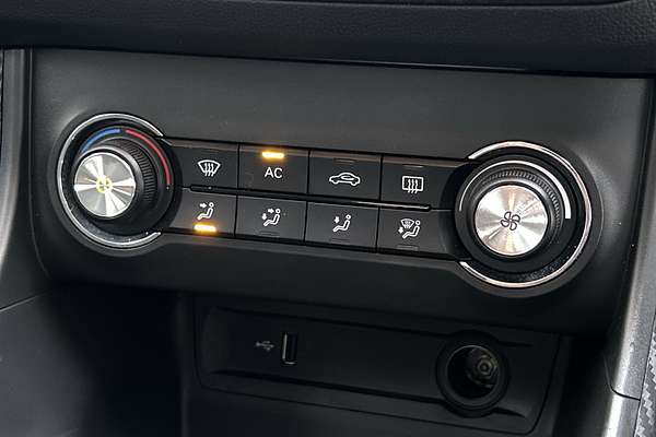 2023 MG ZS Excite AZS1 thumb-17