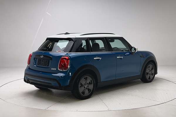 2022 MINI Hatch Cooper Classic F55 LCI-2 thumb-7