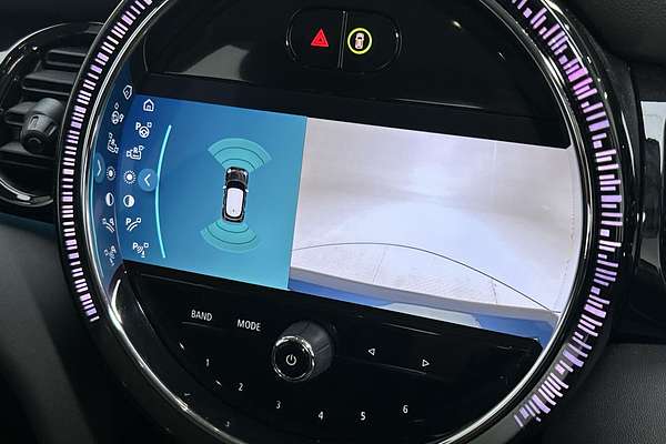 2022 MINI Hatch Cooper Classic F55 LCI-2 thumb-15