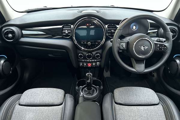 2022 MINI Hatch Cooper Classic F55 LCI-2 thumb-19