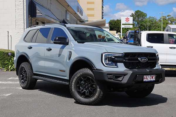 2025 Ford Everest Tremor  3.0L