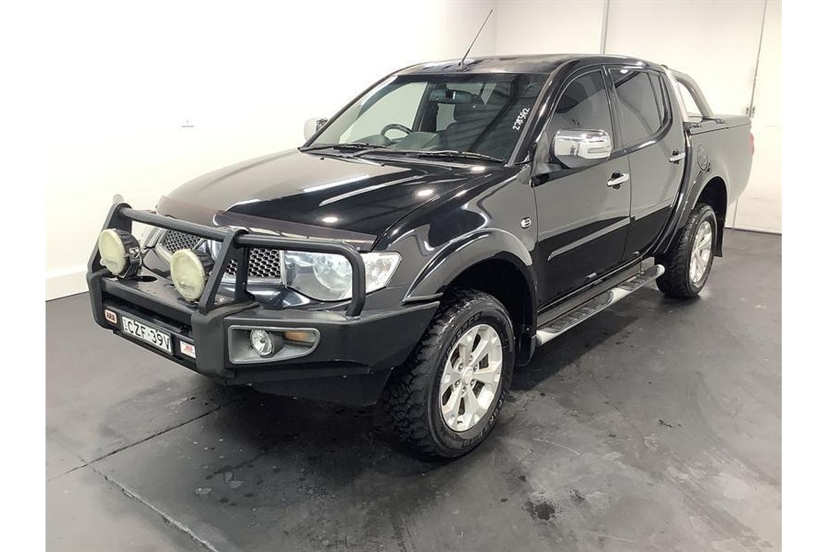 2015 Mitsubishi Triton GLX-R MN 4X4