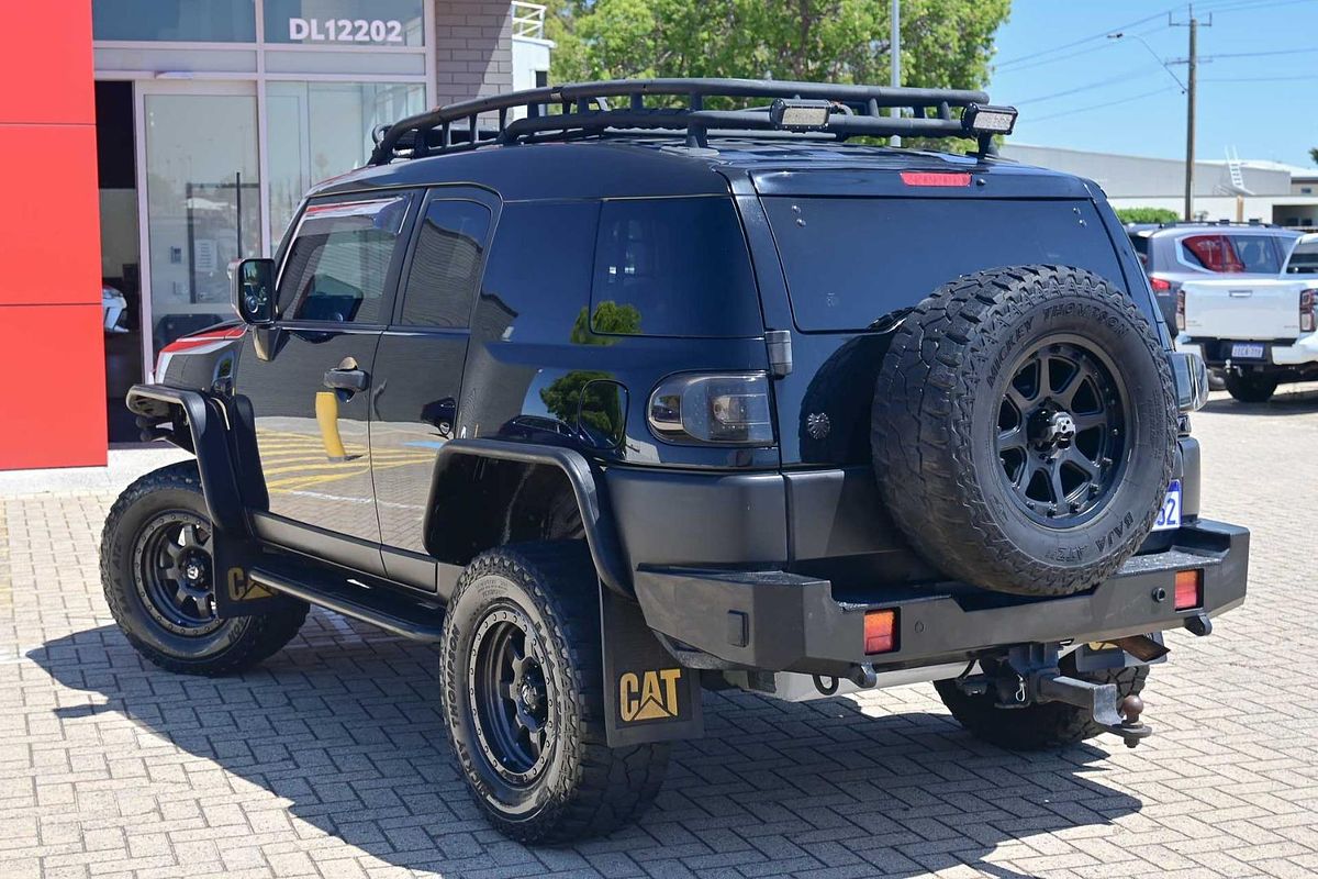 2012 Toyota FJ Cruiser GSJ15R