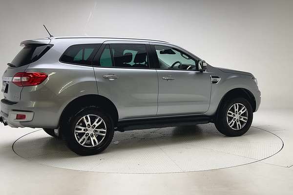 2019 Ford Everest Trend UA II 3.2L thumb-2