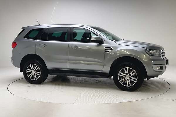 2019 Ford Everest Trend UA II 3.2L thumb-3