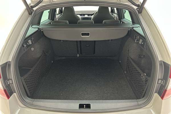 2018 SKODA Octavia RS 245 NE thumb-20