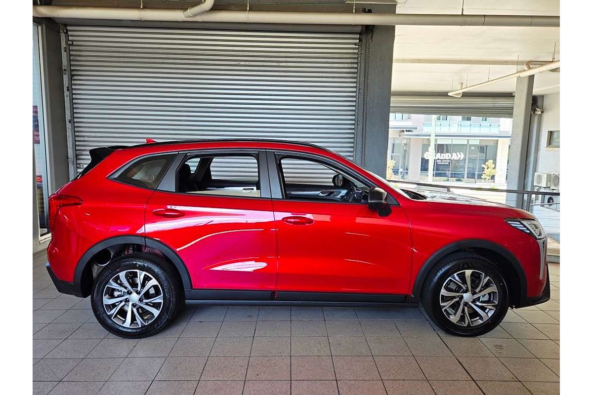 Jolion Facelift Premium Petrol Auto 4x2