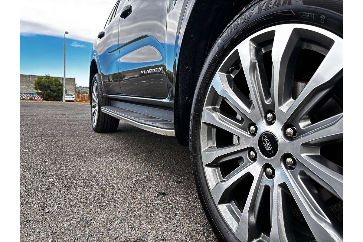 2025 Ford Everest Platinum 3.0L