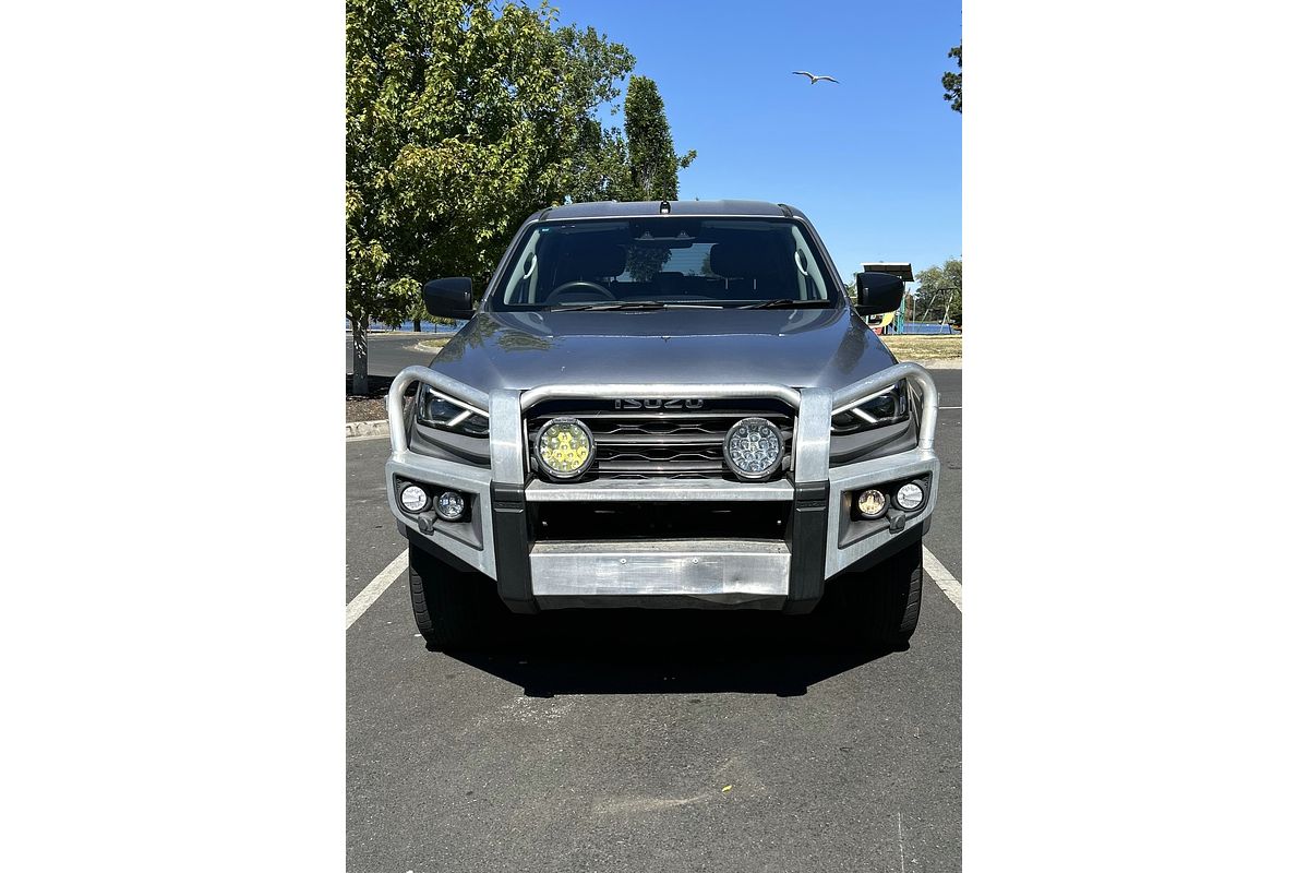 2022 Isuzu MU-X LS-M