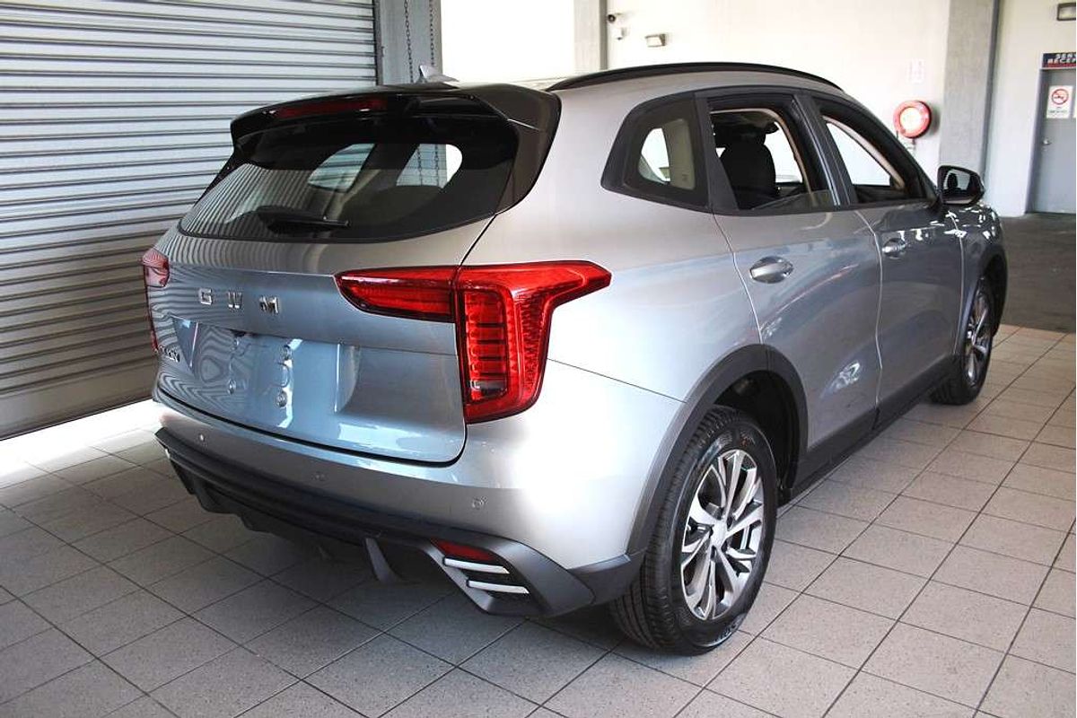 Jolion Facelift Premium Petrol Auto 4x2