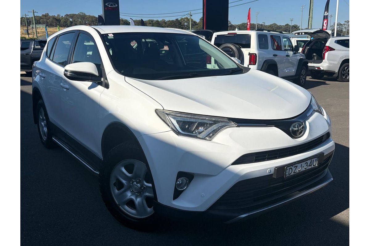 2017 Toyota RAV4 GX ZSA42R