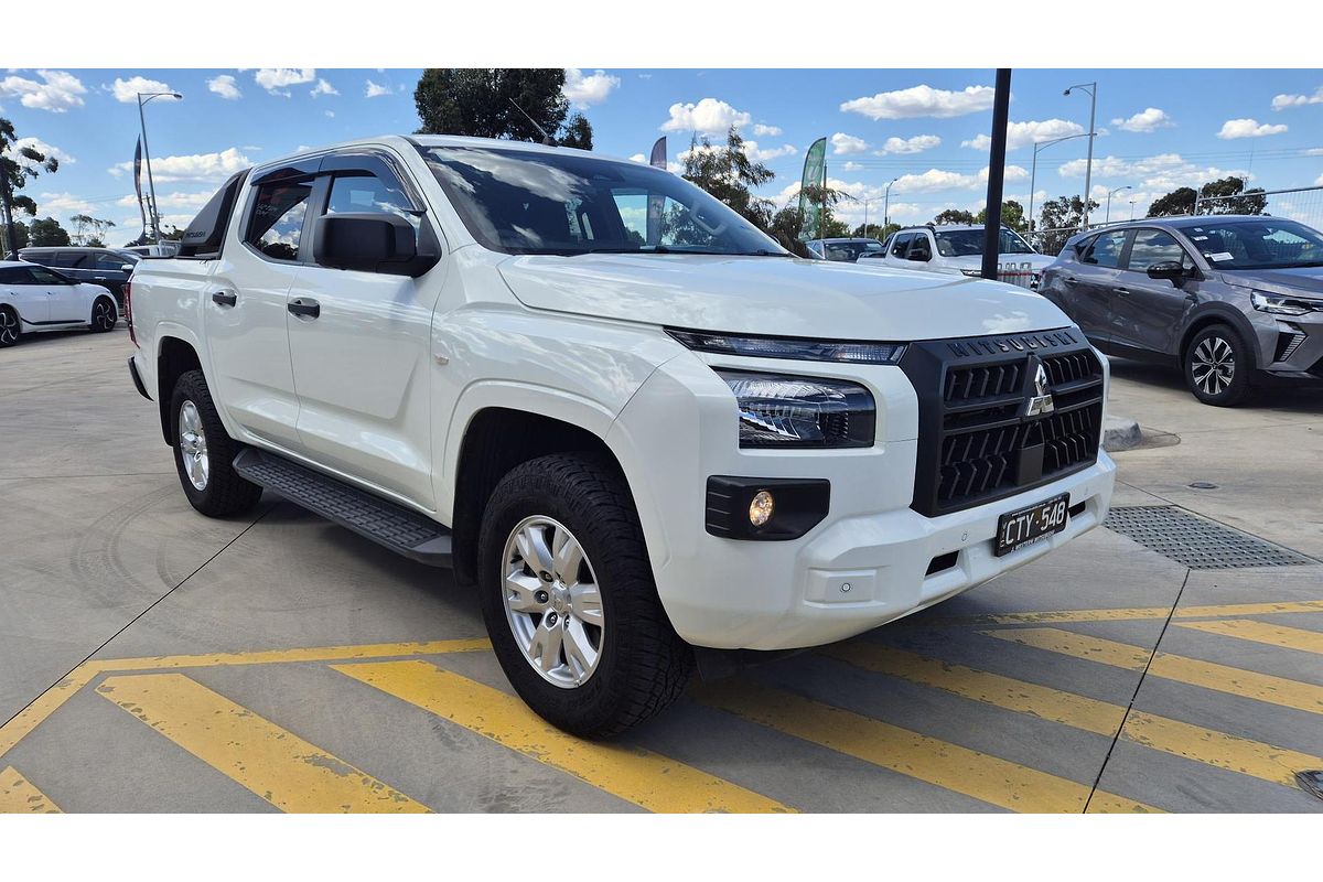 2024 Mitsubishi Triton GLX+ MV 4X4