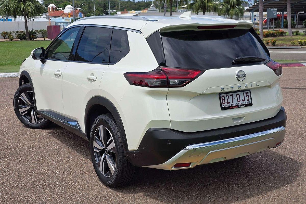 2025 Nissan X-TRAIL Ti T33