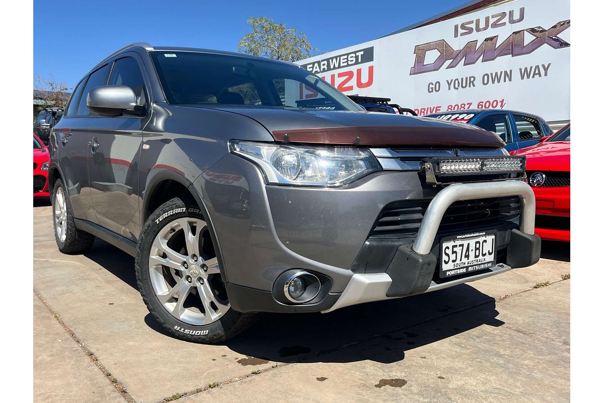 2014 Mitsubishi Outlander ES ZJ