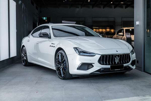 2021 Maserati Ghibli Modena S M157