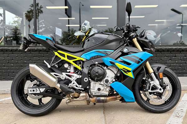 2025 BMW S 1000 R Sport S 1000