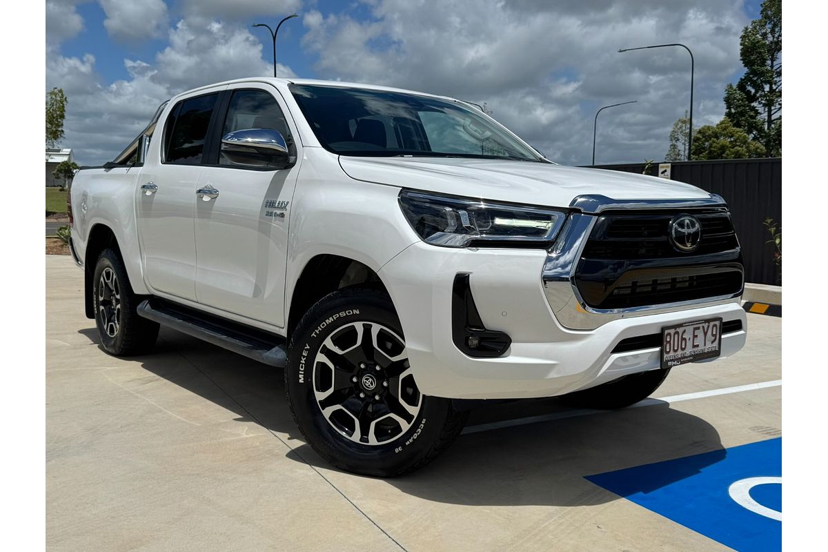 2022 Toyota Hilux SR5 GUN126R 4X4