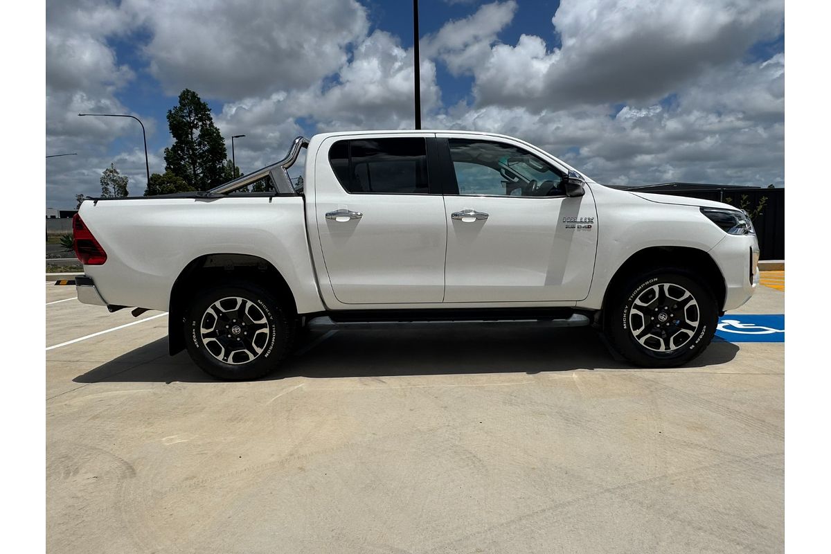 2022 Toyota Hilux SR5 GUN126R 4X4