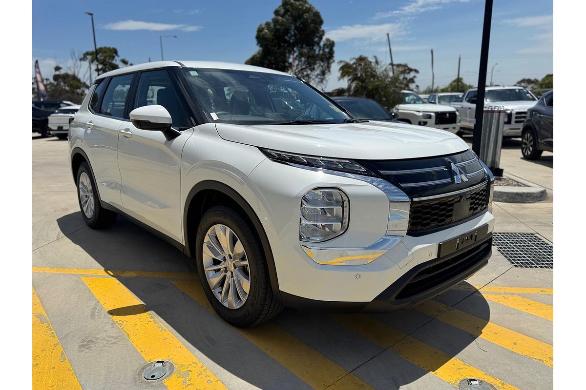 2025 Mitsubishi Outlander ES ZM