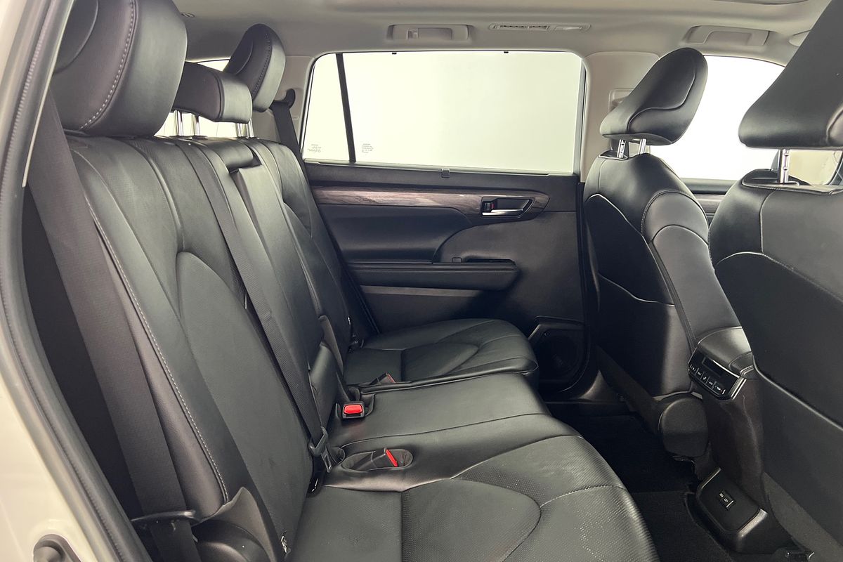 2022 Toyota Kluger Grande GSU70R