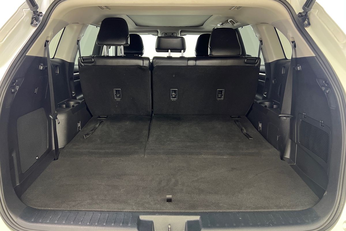 2022 Toyota Kluger Grande GSU70R