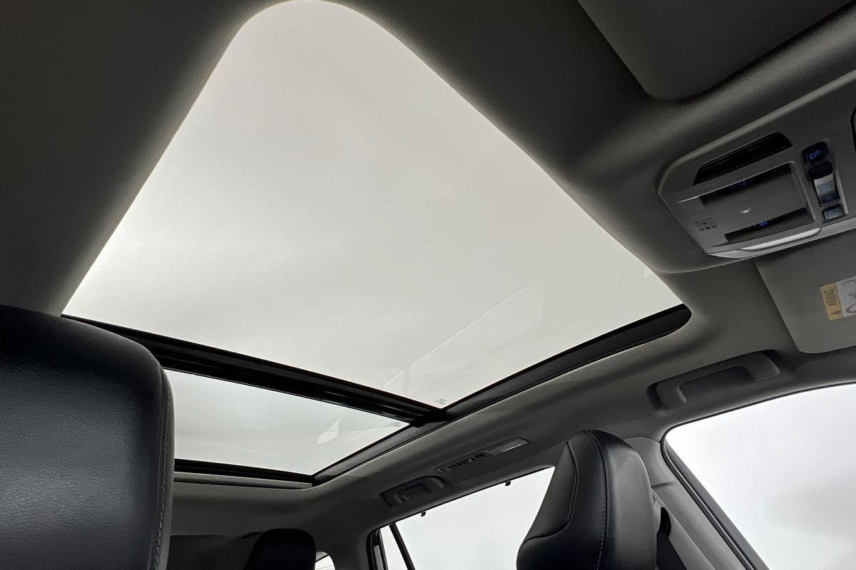 2022 Toyota Kluger Grande GSU70R