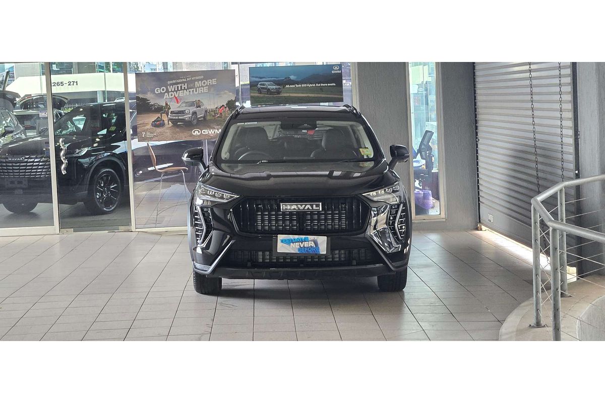 Jolion Facelift Luxury Petrol Auto 4x2