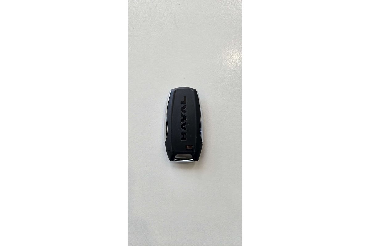 Jolion Facelift Luxury Petrol Auto 4x2