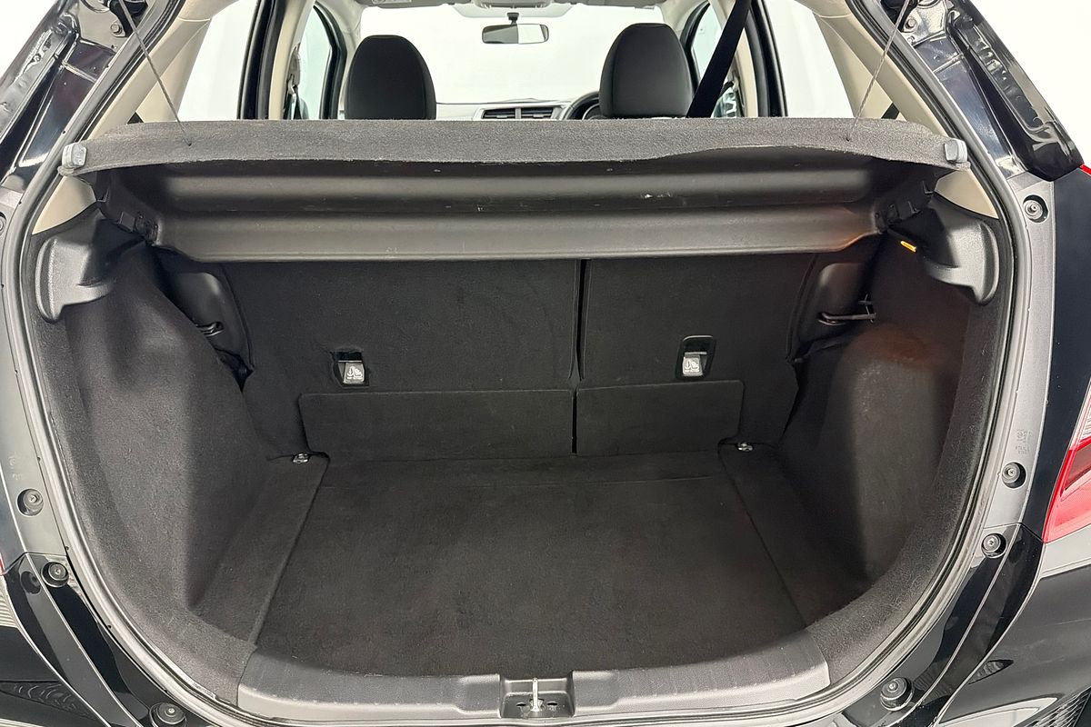 2014 Honda Jazz VTi-S GF